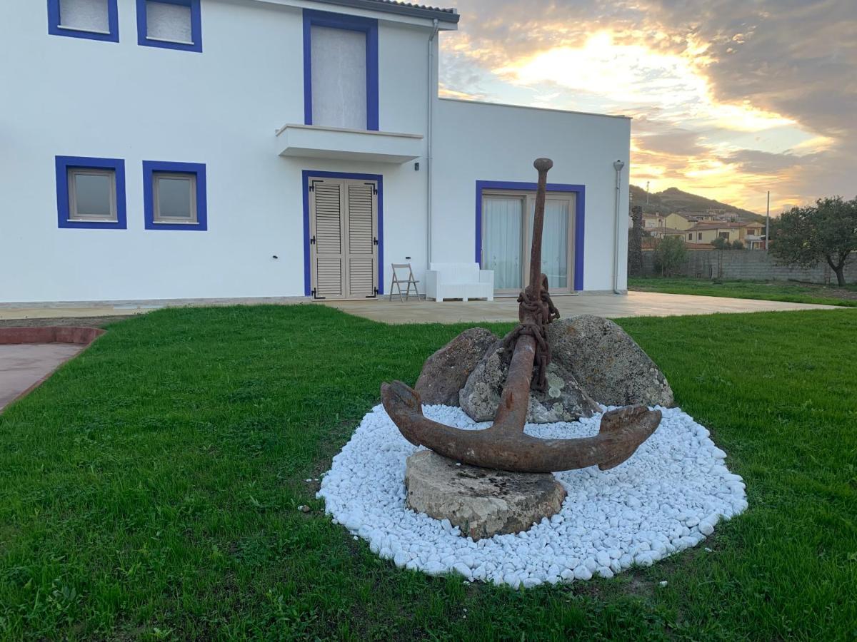 Residenza “La Vecchia Ancora” Bed & Breakfast Castelsardo Exterior photo